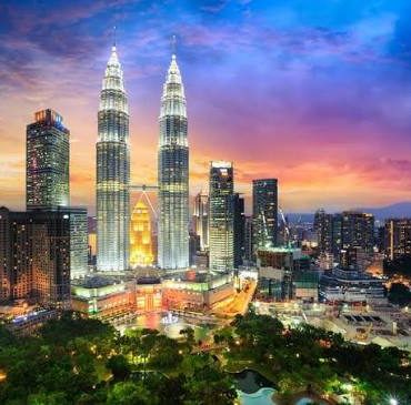 Top 10 International Destinations to Visit in July with Family